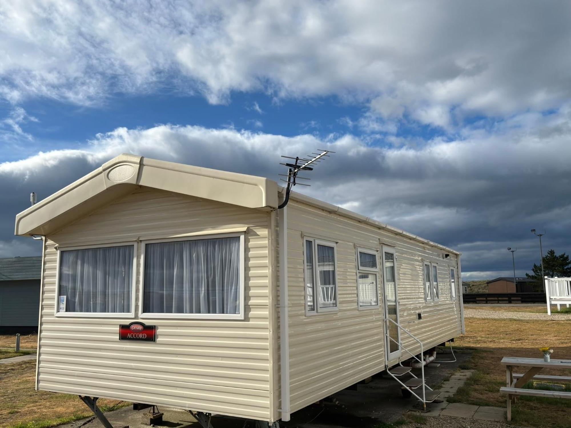 Hotel Highway Lossiemouth Exterior foto